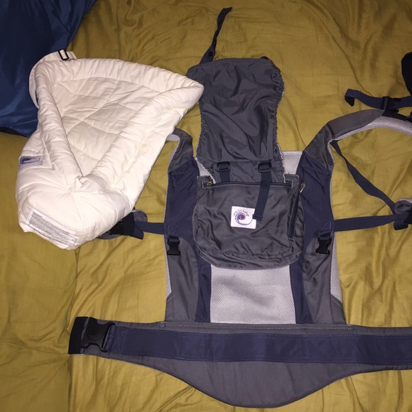 Ergo performance carrier with insert