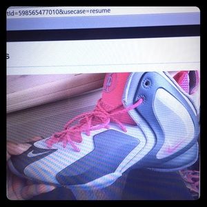 Nike shoes