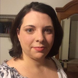 Meet your Posher, Candice