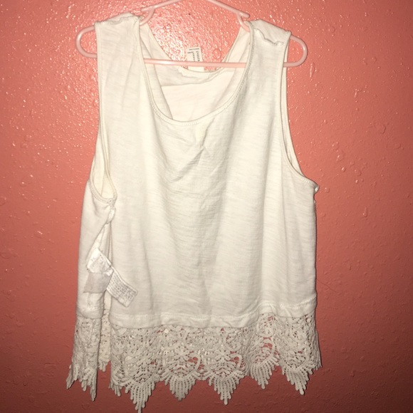 Forever 21 shirt , size M