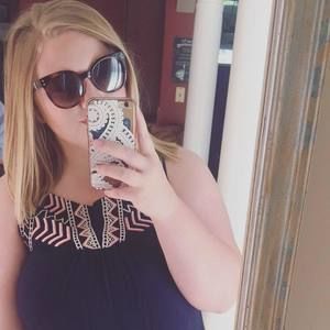 Meet your Posher, Hailey