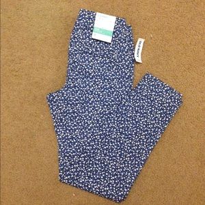 NWT Old Navy Pixie Pants