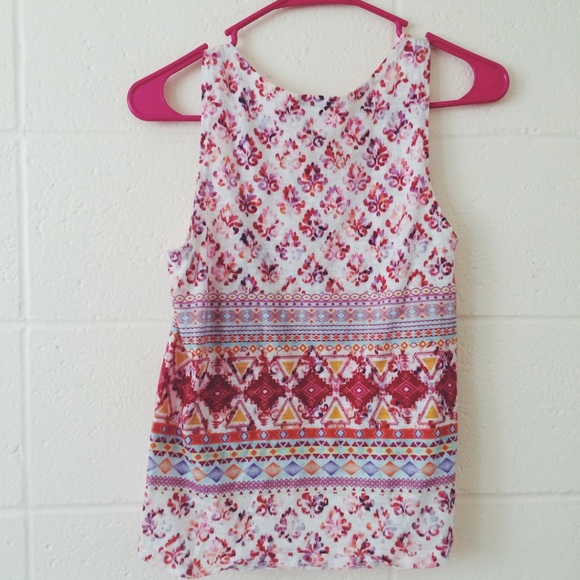 Colorful Patterned High-Low Tank - Picture 3 of 3