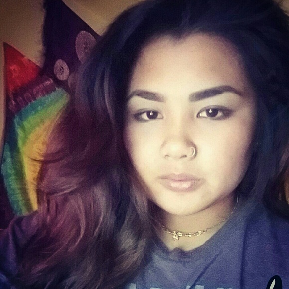 Meet your Posher, Rizza