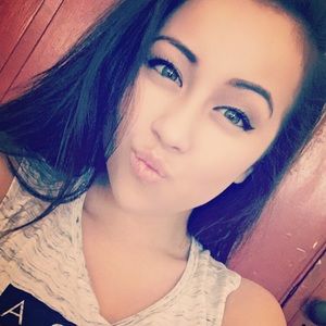 Meet your Posher, Madison