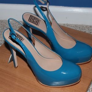 Pour La Victoire Aria Pumps