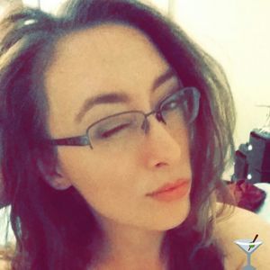 Meet your Posher, Cortney