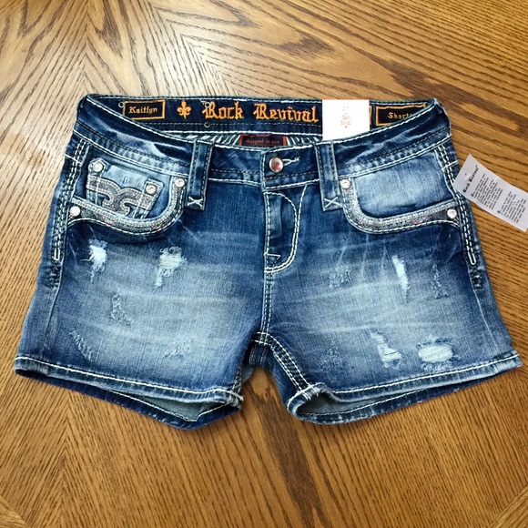 ROCK REVIVAL SHORTS