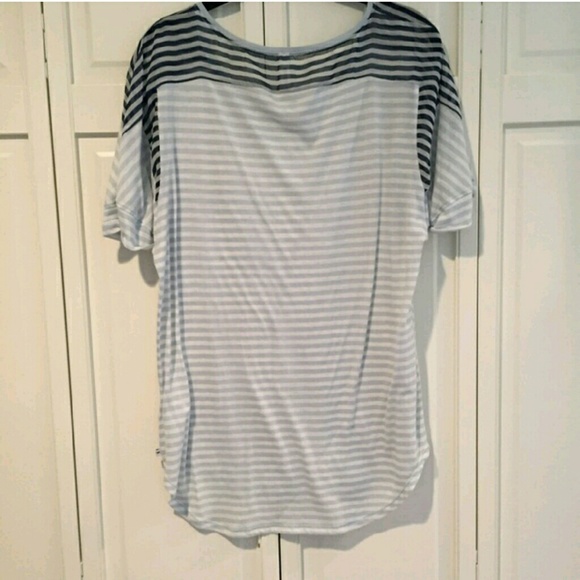 RCVA blue striped tee - Picture 3 of 4