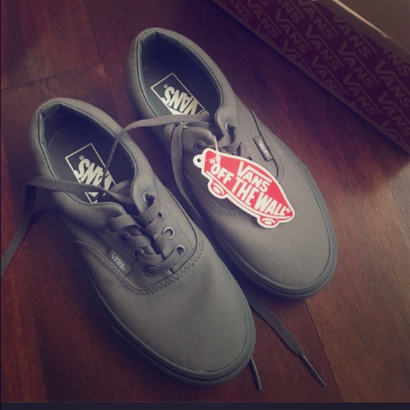 VANS ERA STYLE