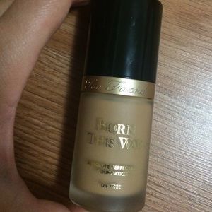 Too Faced Born This Way Foundation Natural Beige