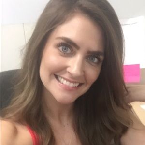 Meet your Posher, Alexandra