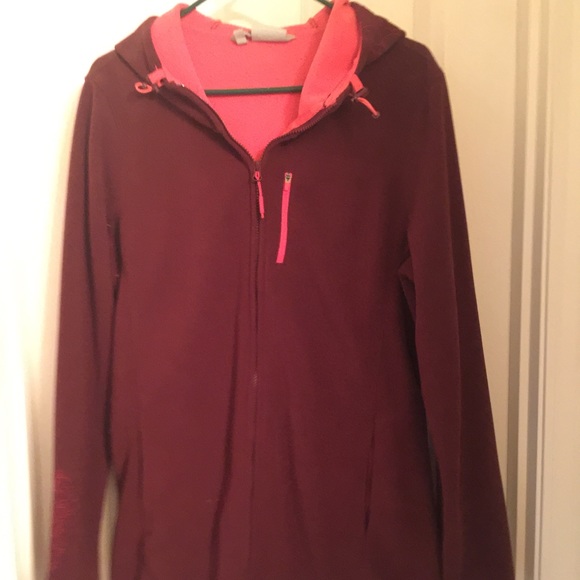 athleta athleta maroon fleece jacket soft from krista s closet on poshmark athleta athleta maroon fleece jacket soft from krista s closet on poshmark