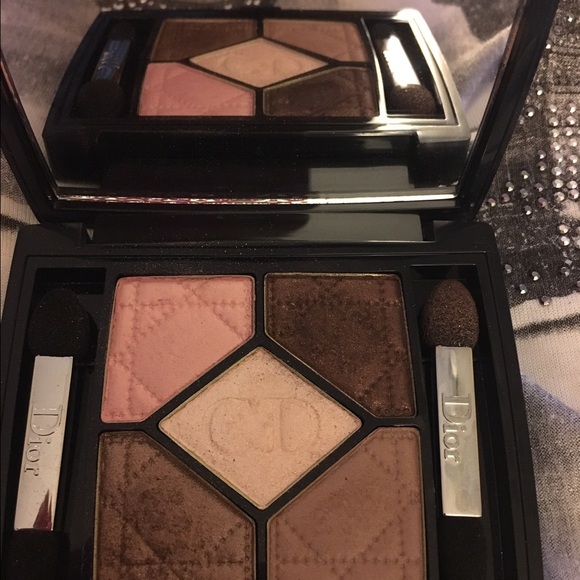 DIOR eyeshadow