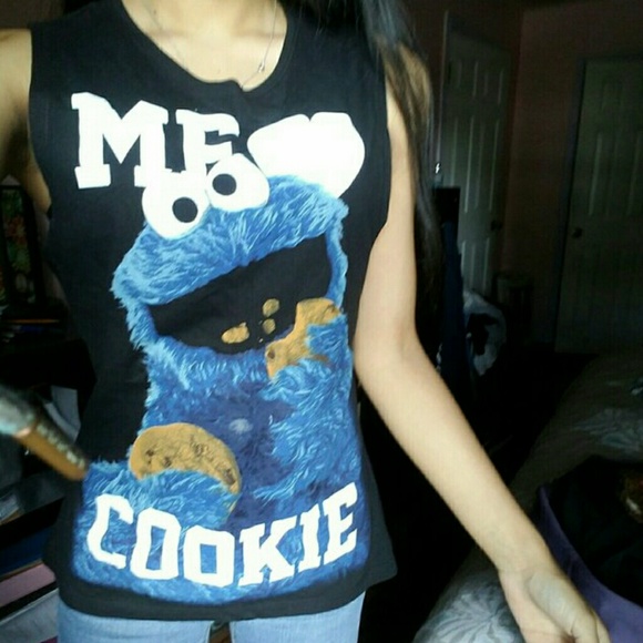 Cookie Monster muscle tee