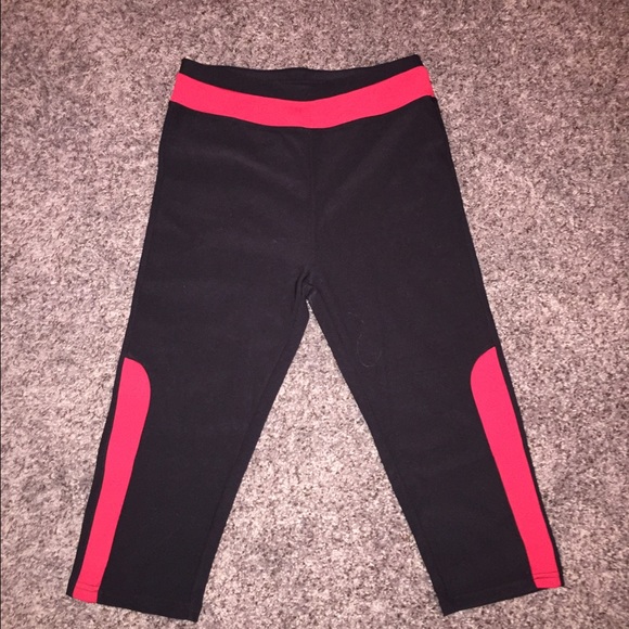yoga pants
