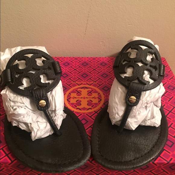 Tory Burch Miller Tumbled Leather Sandal Sz.7 Navy