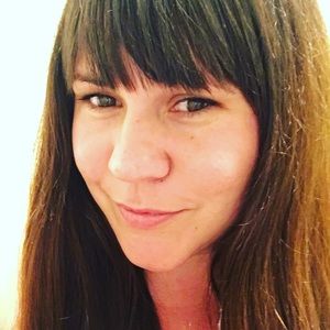 Meet your Posher, Marissa