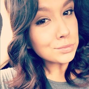 Meet your Posher, Tara