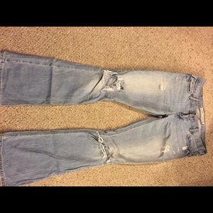 Hollister destructed jeans size 5 regular