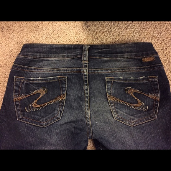Silver Jeans Tuesday size 28x33