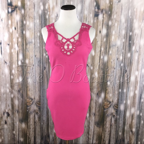 ๐CLEARANCE๐ Pink Crochet Open Back Mini Dress - Picture 5 of 6