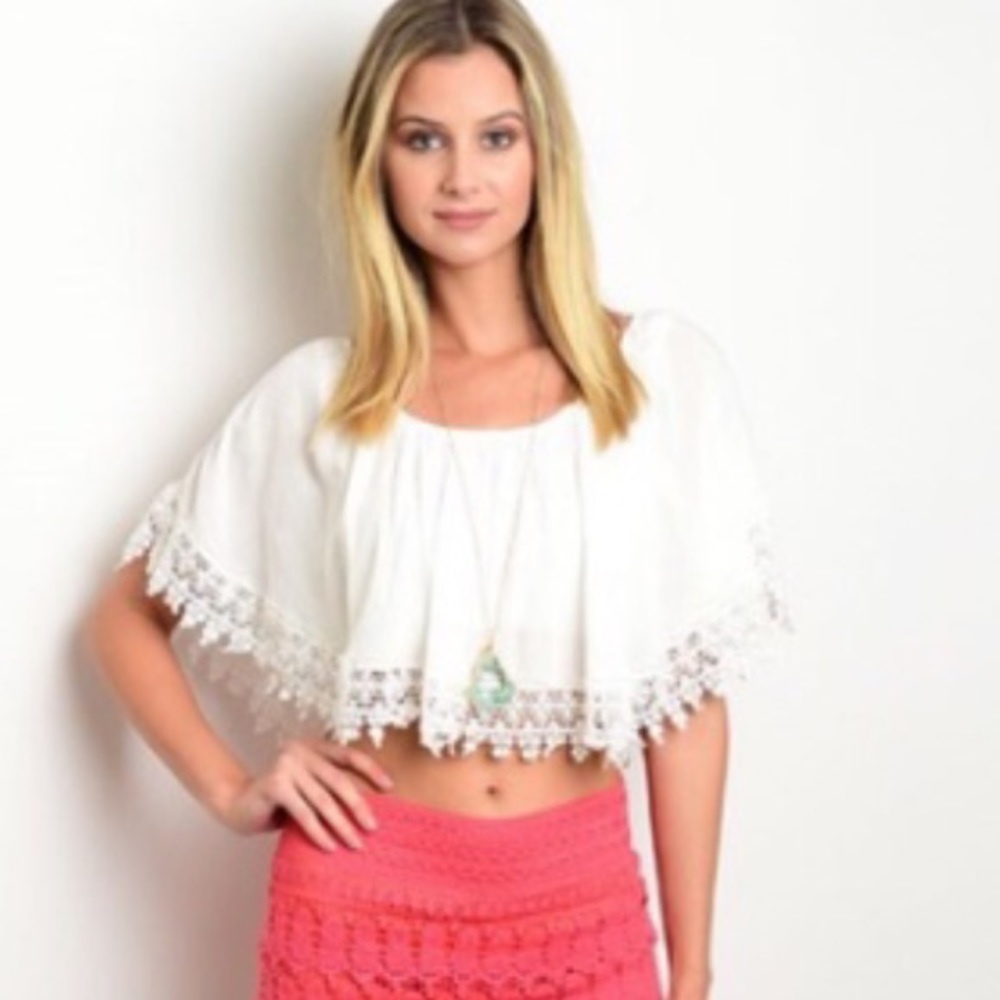 🎉CLEARANCE🎉 Ivory Off Shoulder Crochet Boho Top - Picture 2 of 5