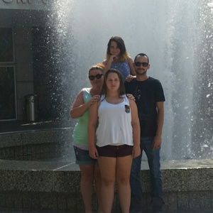 Meet your Posher, Lisa