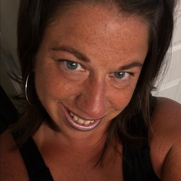 Meet your Posher, Cheril - Picture 1 of 1