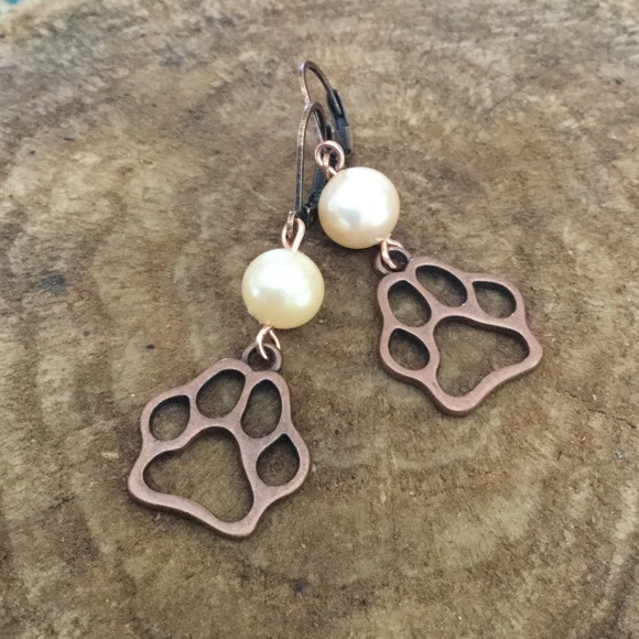 🐾Paws & Pearls🐾3 piece Copper tone Set🐾 - Picture 3 of 4