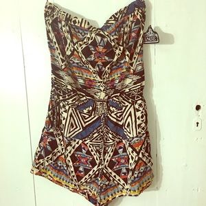🔴SOLD🔴 NWT Tribal romper