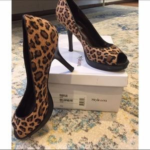 Style & Co Open Toe Leopard Pumps 😻