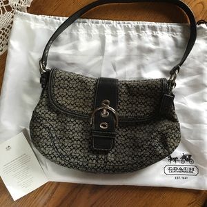 **COACH PURSE**