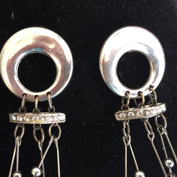 Earings - Picture 3 of 3