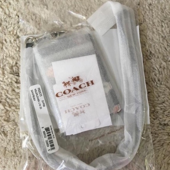 SOLD: COACH LANYARD ID IN WILDFLOWER - Picture 4 of 4