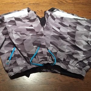 Men's lulu running shorts