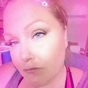 Meet your Posher, Tonya