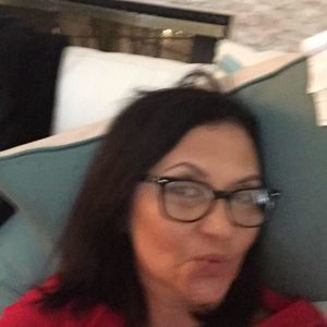 Meet your Posher, Sheila