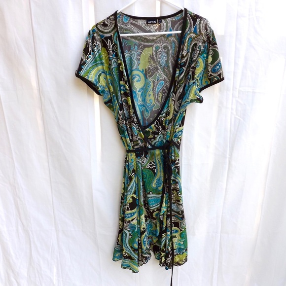 Lively colored front wrap around dress size 1X