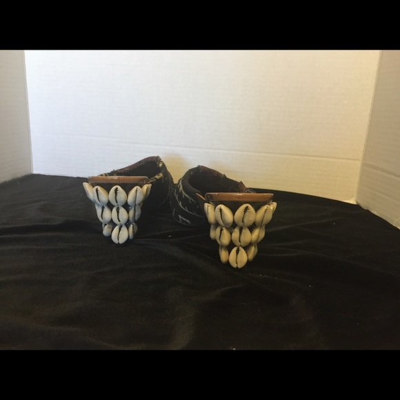 Shoes - Picture 4 of 4