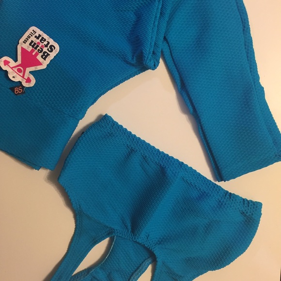 Activity Wear - Picture 2 of 4