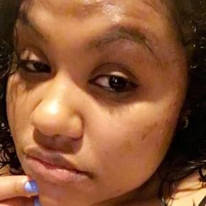 Meet your Posher, Rocio