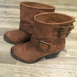 Lucky brand brown leather ankle boots