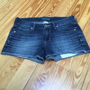 Decree Jean Shorts