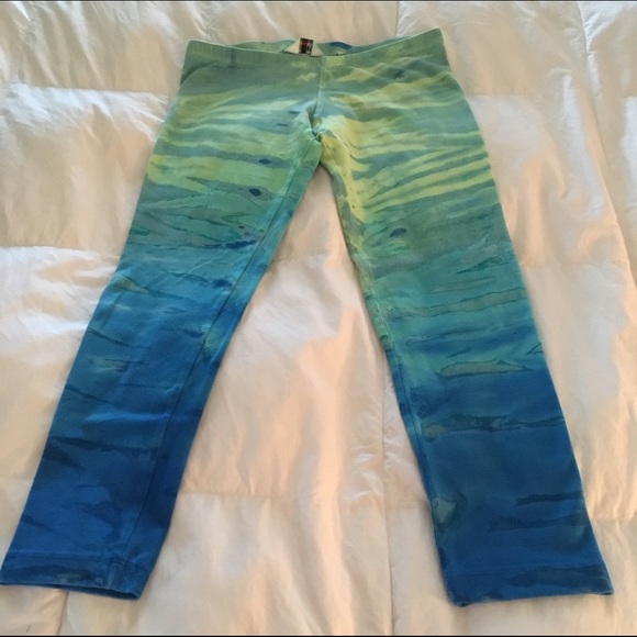 Tie-dyed Hard Tail yoga capris leggings size S