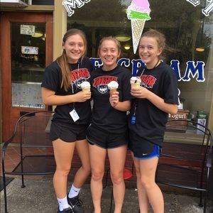 Meet your Posher, Molly