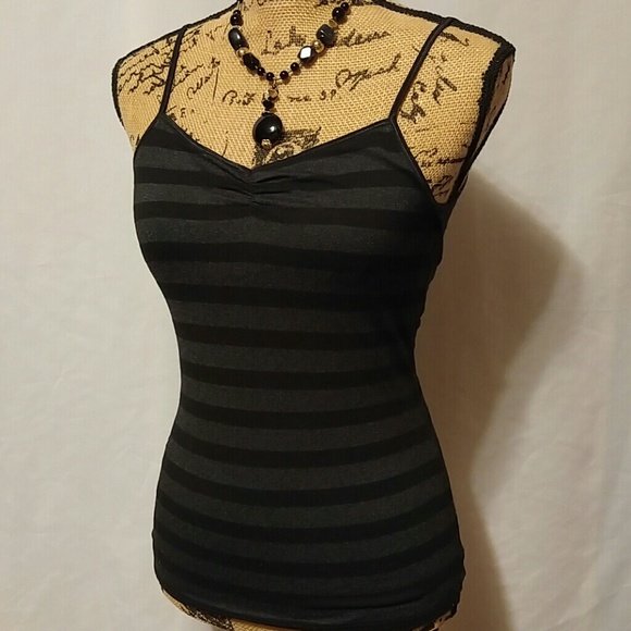 Express Tank Top with glitters. - Picture 4 of 4