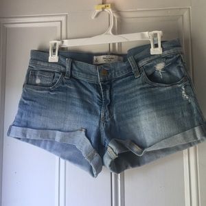 💁🏼 ABERCROMBIE & FITCH  SHORT SHORTS! 💁🏼