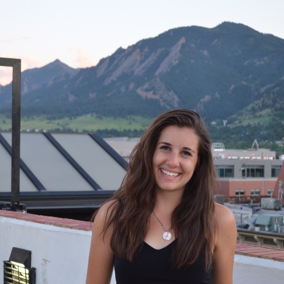 Meet your Posher, Haley - Picture 1 of 1