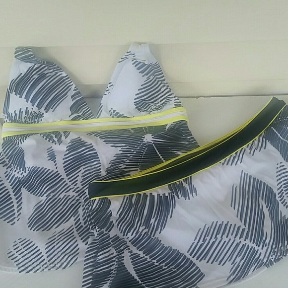 Nike Tankini Top